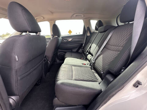 2018 Nissan Rogue S