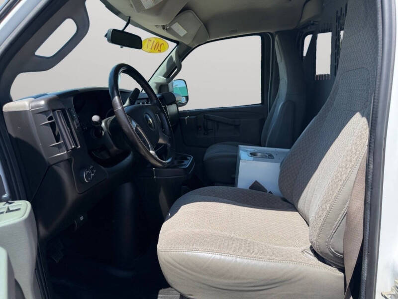 2017 Chevrolet Express 2500