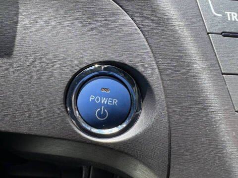 2012 Toyota Prius Three
