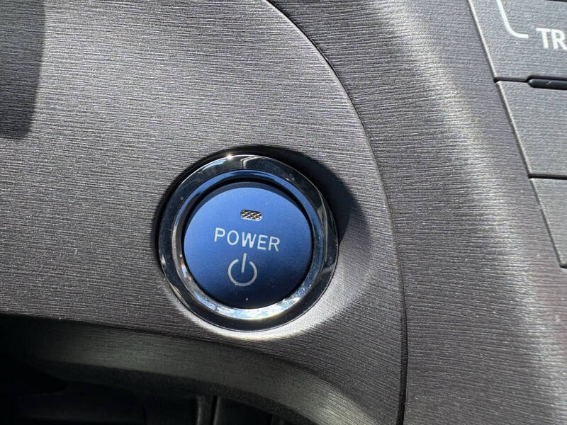 2012 Toyota Prius Three