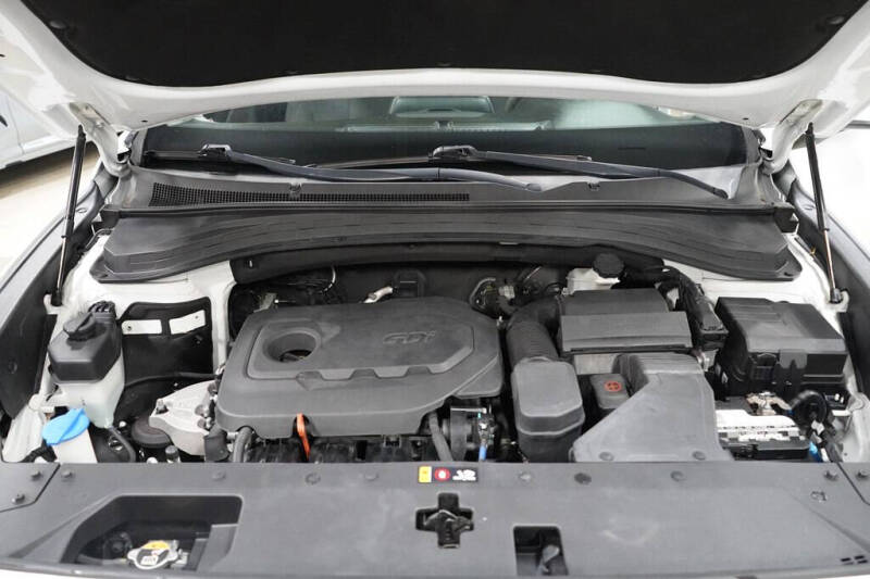 2019 Hyundai Santa Fe SE 2.4L