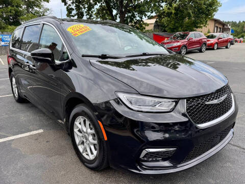 2022 Chrysler Pacifica Touring L