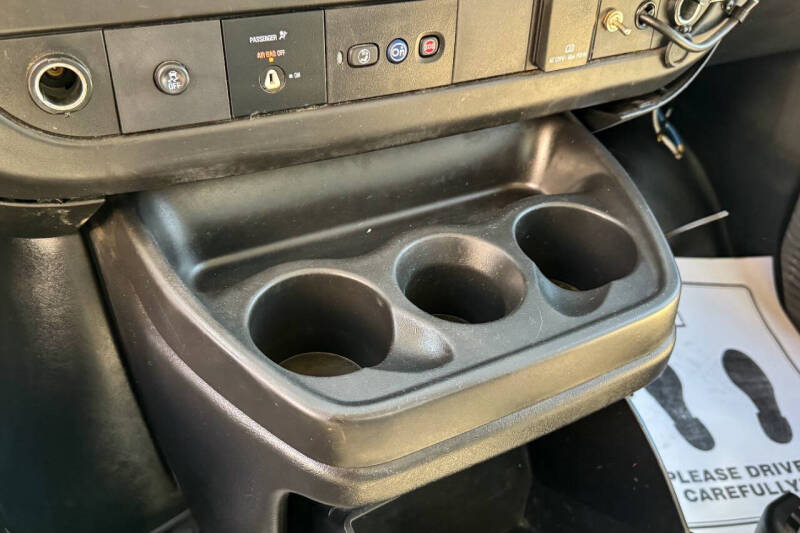 2019 Chevrolet Express 2500