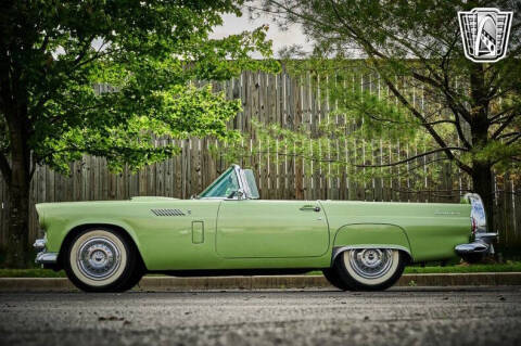 1956 Ford Thunderbird