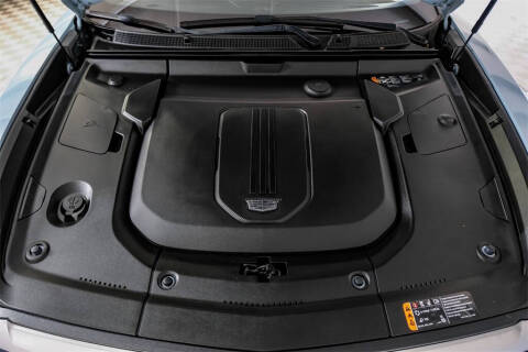 2024 Cadillac LYRIQ Luxury 1