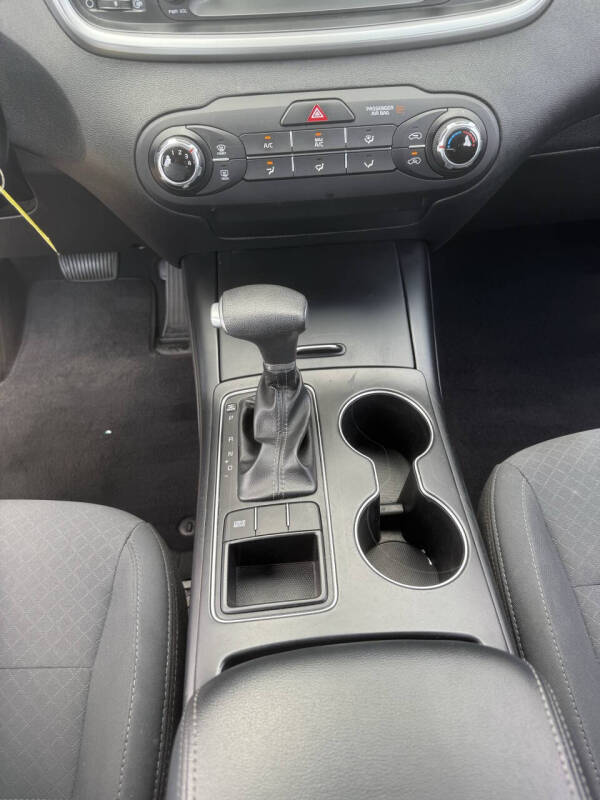 2020 Kia Sorento LX V6