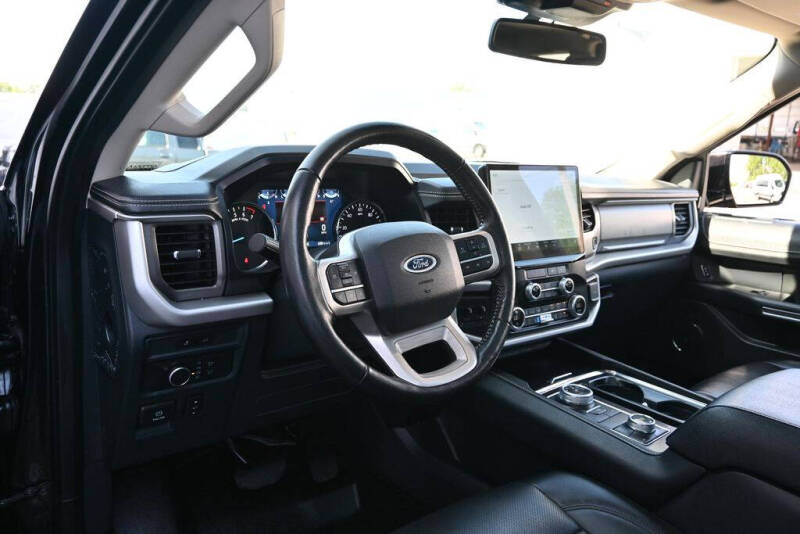 2022 Ford Expedition MAX XLT
