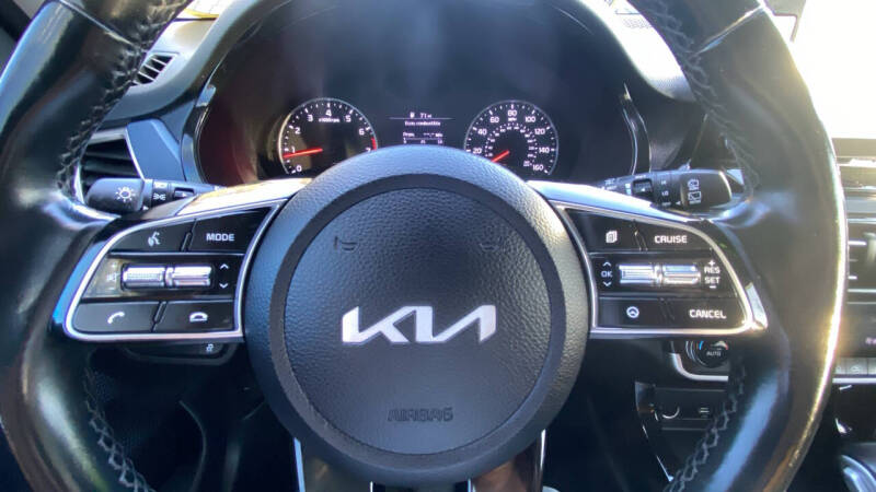 2023 Kia Seltos S