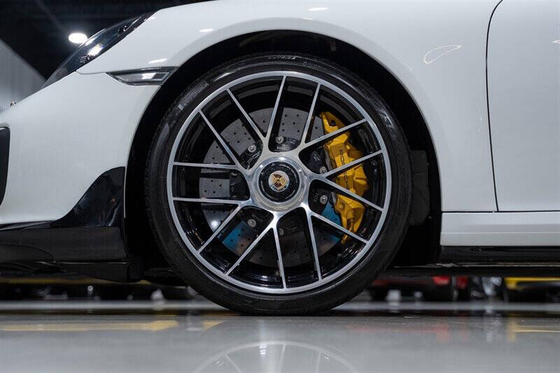 2018 Porsche 911 Turbo S