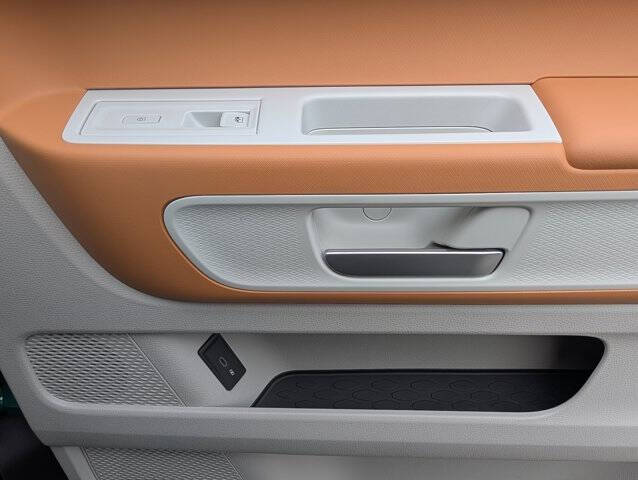 2025 Volkswagen ID. Buzz Pro S Plus