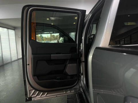 2023 Ford F-350 Super Duty Lariat