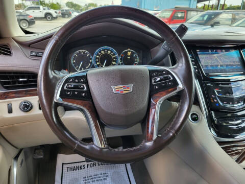 2015 Cadillac Escalade Luxury
