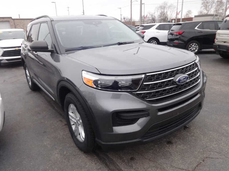 2024 Ford Explorer XLT