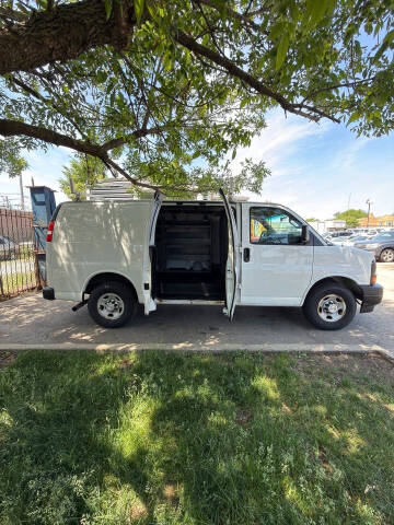 2017 Chevrolet Express 2500