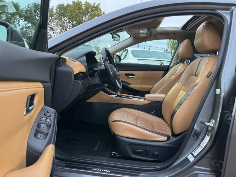 2022 Nissan Sentra SV