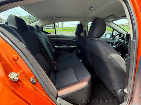 2020 Nissan Versa SR