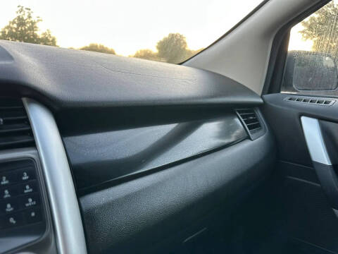 2013 Ford Edge SE