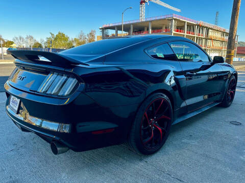 2017 Ford Mustang