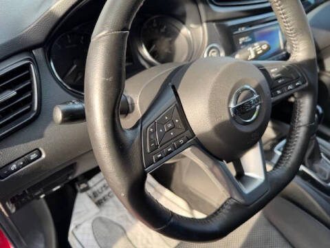 2017 Nissan Rogue Sport SV