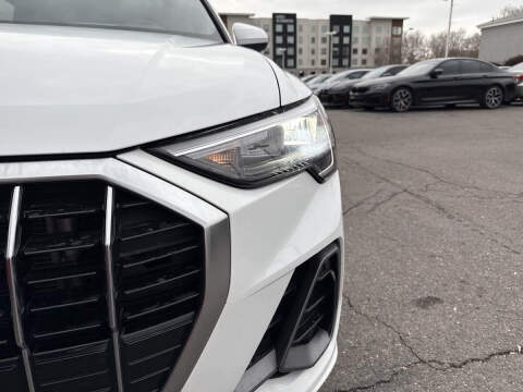 2022 Audi Q3 quattro S line Premium 45 TFSI