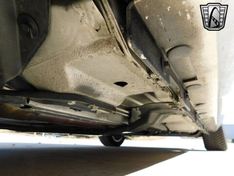 2005 Ford Thunderbird Deluxe