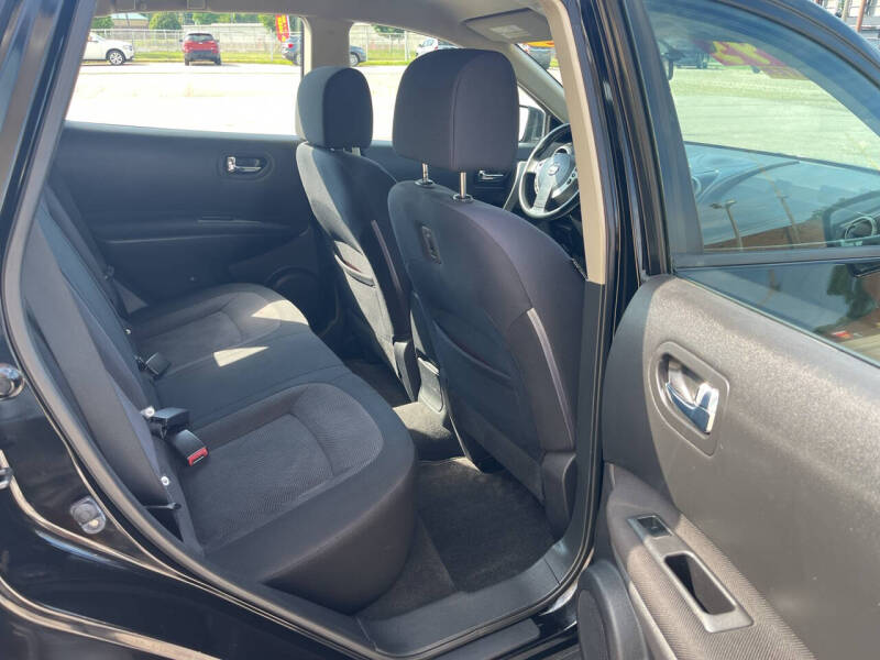 2012 Nissan Rogue SV