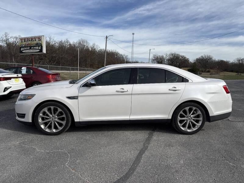 2017 Ford Taurus Limited
