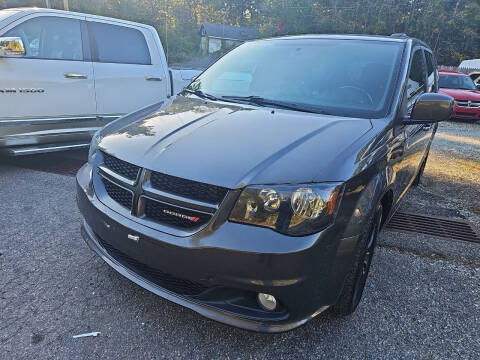 2018 Dodge Grand Caravan for sale at AMA Auto Sales LLC in Ringwood NJ