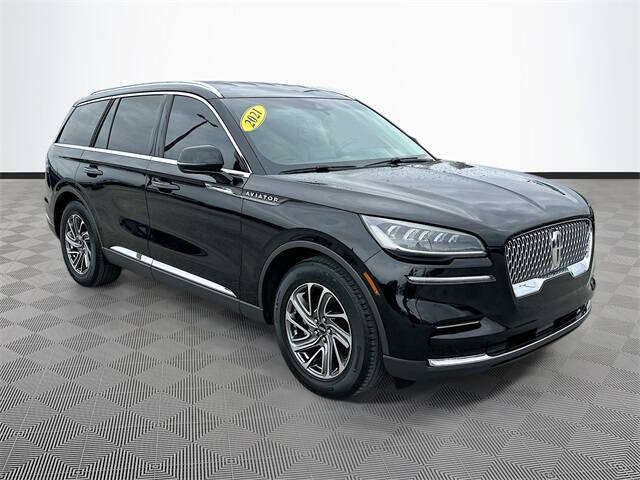 Lincoln Aviator's photo