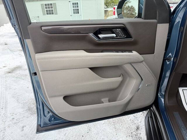 2026 GMC Yukon XL Elevation