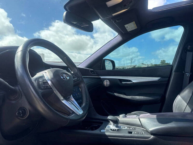 2019 Infiniti QX50 Essential
