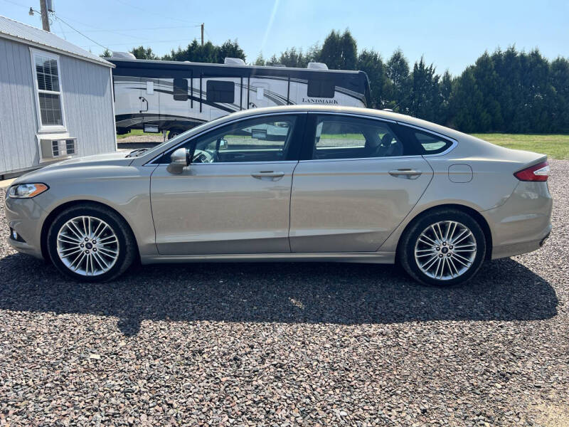 2016 Ford Fusion SE