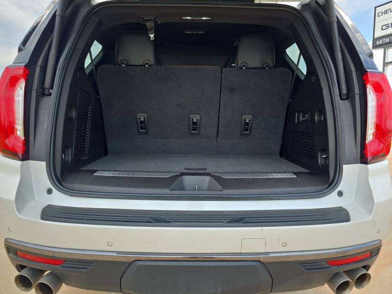 2023 GMC Yukon Denali Ultimate
