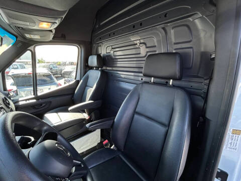 2022 Mercedes-Benz Sprinter