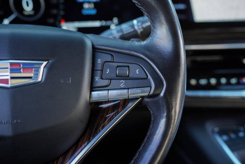 2022 Cadillac Escalade ESV Luxury