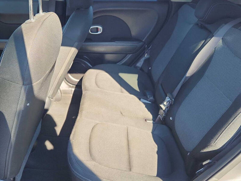 2018 Kia Soul +
