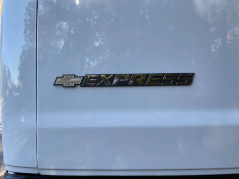2020 Chevrolet Express 2500