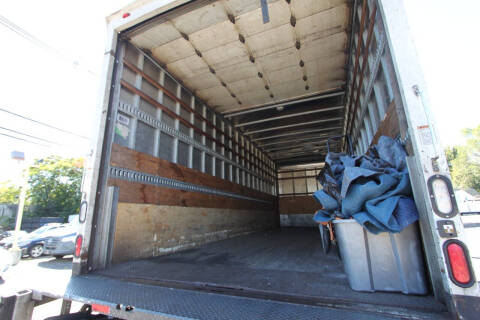 2015 Freightliner M2 106