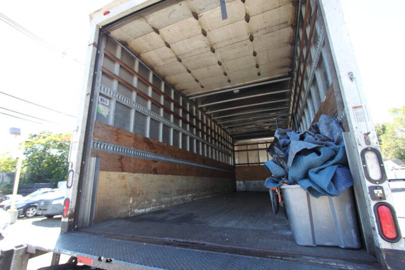 2015 Freightliner M2 106