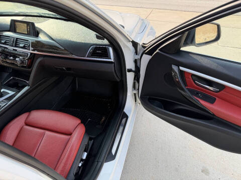 2017 BMW 3 Series 330e iPerformance
