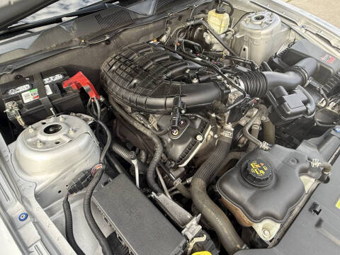 2014 Ford Mustang V6