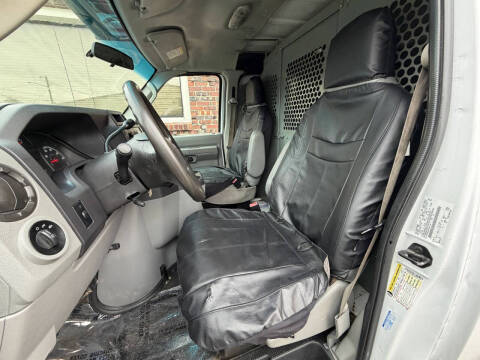 2013 Ford E-Series E-150