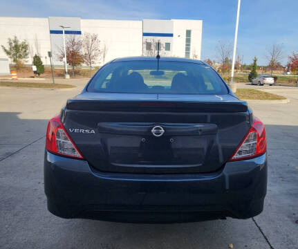 2017 Nissan Versa 1.6 S
