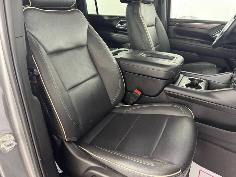 2024 Chevrolet Suburban Premier