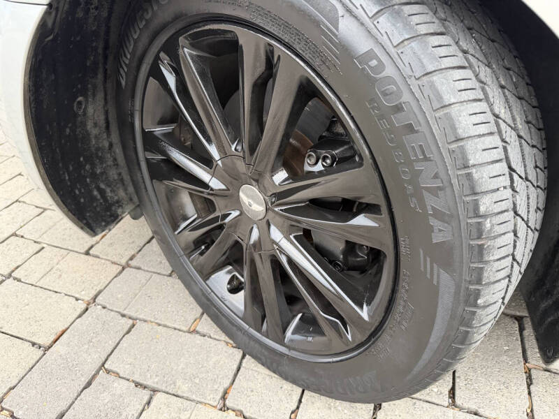 2011 Hyundai Genesis 4.6L V8