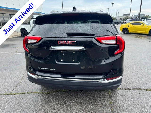 2024 GMC Terrain SLT