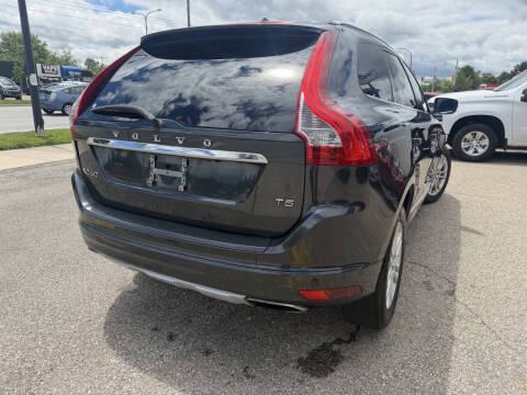 2016 Volvo XC60 T5 Drive-E Premier