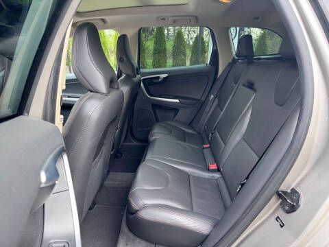2011 Volvo XC60 3.2