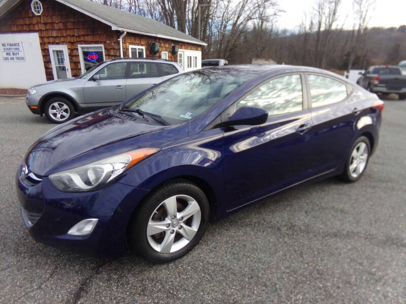 2013 Hyundai Elantra GLS's photo