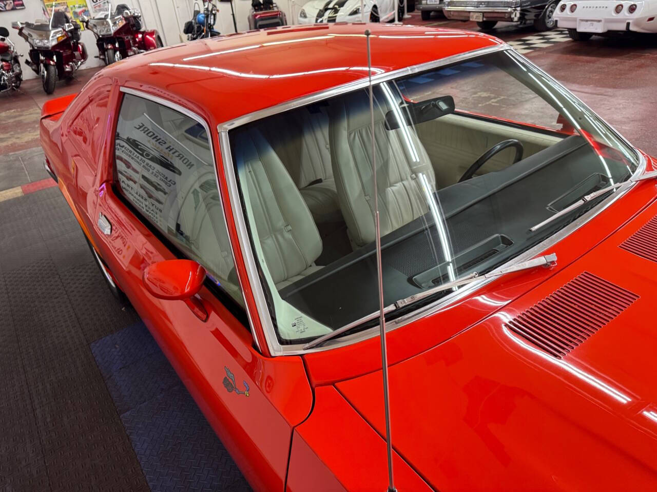 1977 Plymouth Volare 10